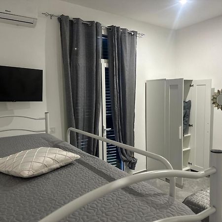 D&A Appartament Бари Экстерьер фото